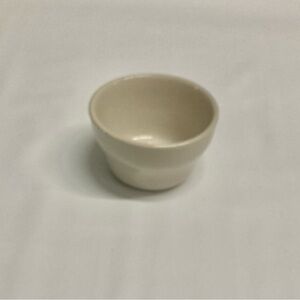 Cream Ceramic Ramekin Bowl - Versatile Home Kitchen Dish